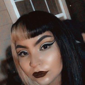 Meet your Posher, Celeste